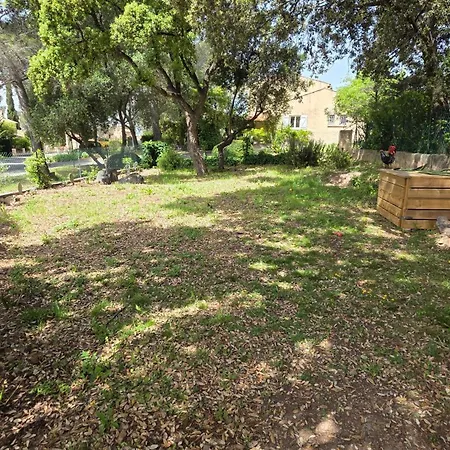Hébergement de vacances Entire Ground Floor In Beautiful
