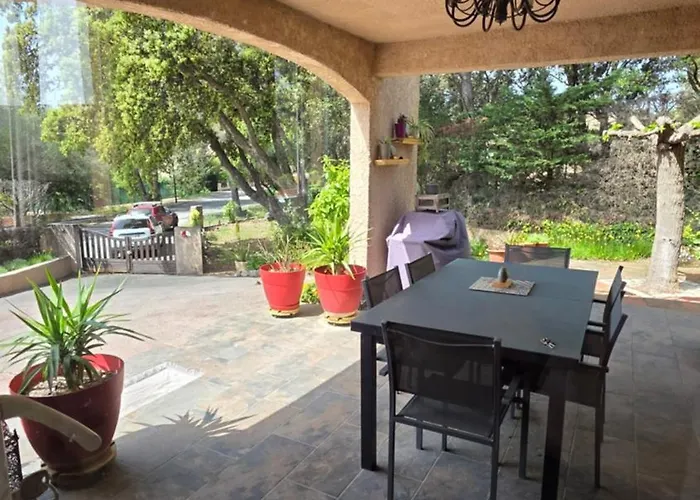 Entire Ground Floor In Beautiful *