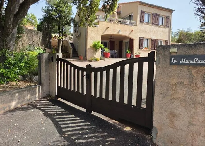 Prázdninový dům Entire Ground Floor In Beautiful Saint-Raphaël